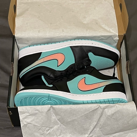 jordan one low tropical